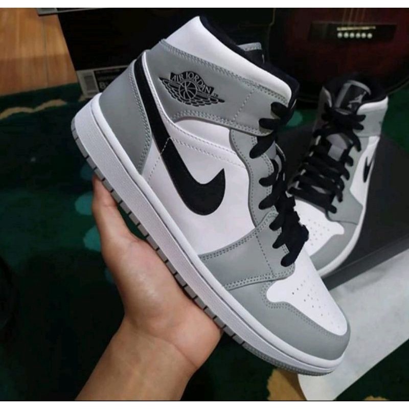 Jual SEPATU PRIA ABU ABU / SEPATU JORDAN ABU ABU / SEPATU WANITA