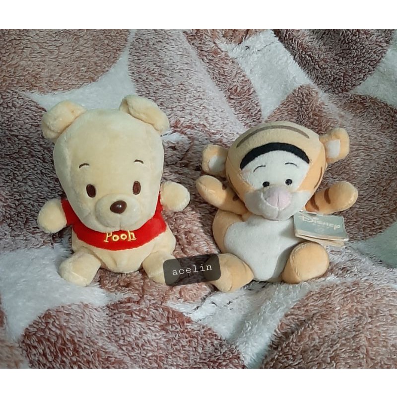 Boneka Sepasang Pooh & Tiger Bulir