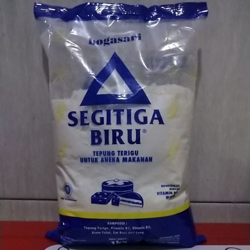 

Tepung Segitiga Biru (1kg)