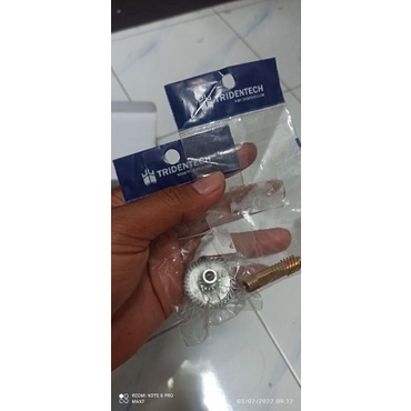 Reel Tridentech Silver Rays Light 5000