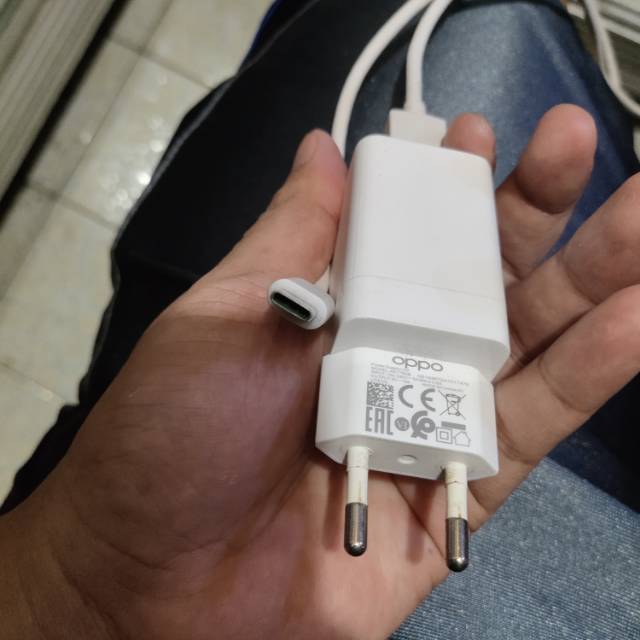 Charger vooc oppo reno 2/10 x zoom bekas original