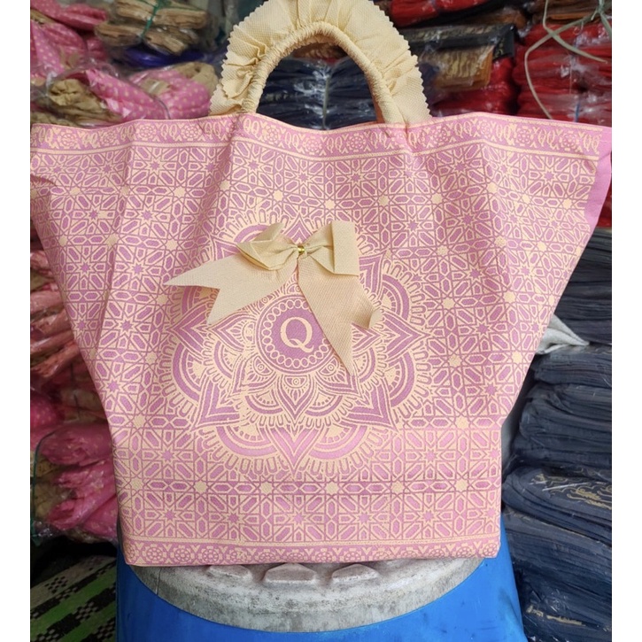 HARGA LUSIN ISI 12 BIJI- TAS HAJATAN RENDA 22x22x30 WARNA NO REQ -BATIK TENGAH