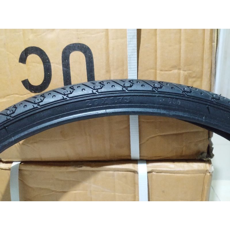 Ban luar sepeda 26.175 bear