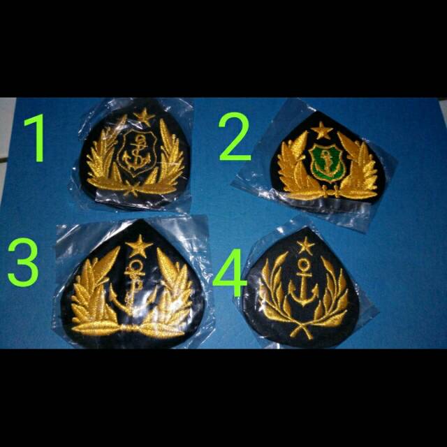Emblem pet/topi pelayaran