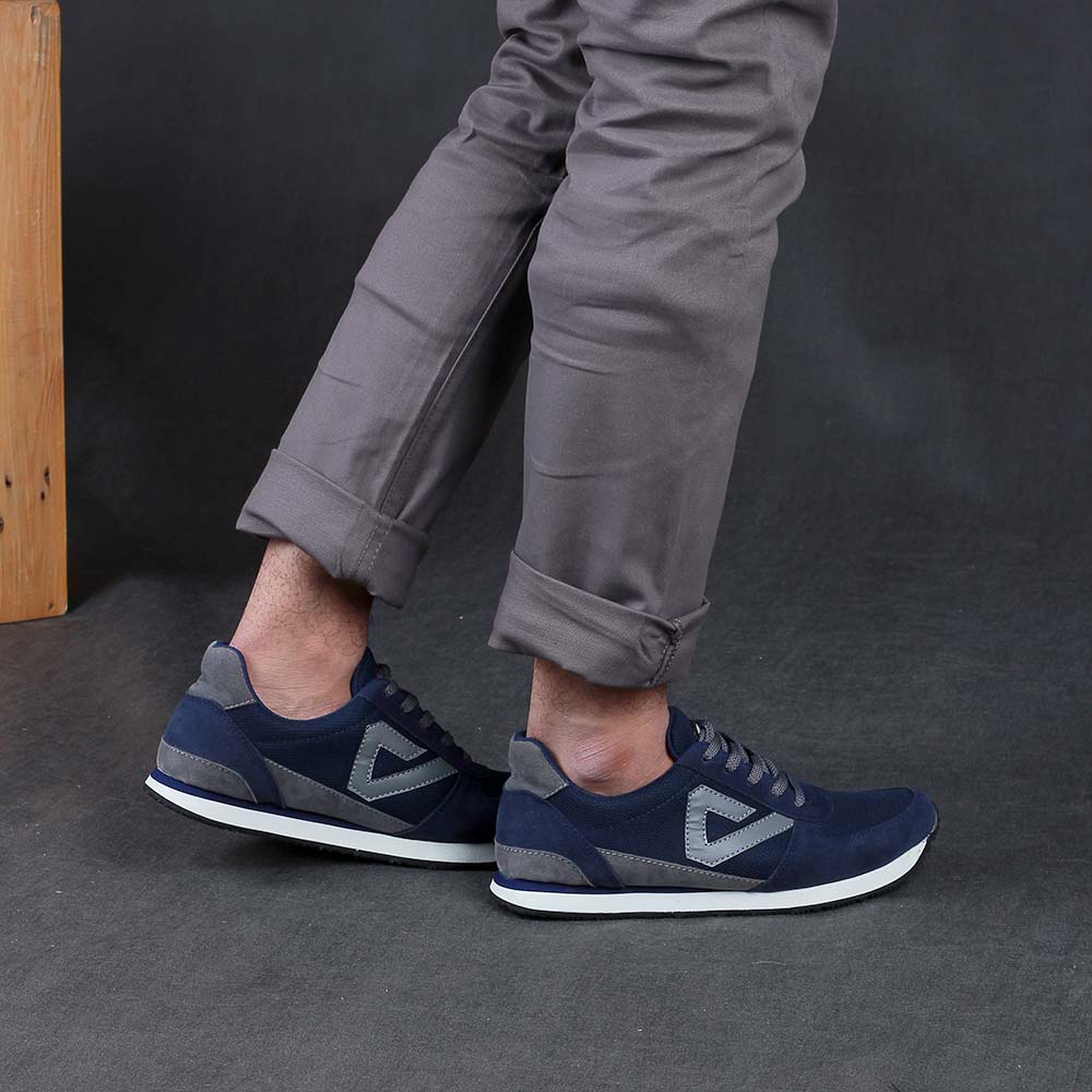 Sepatu Sneakers Pria Original Sepatu Pria Casual Navy 555