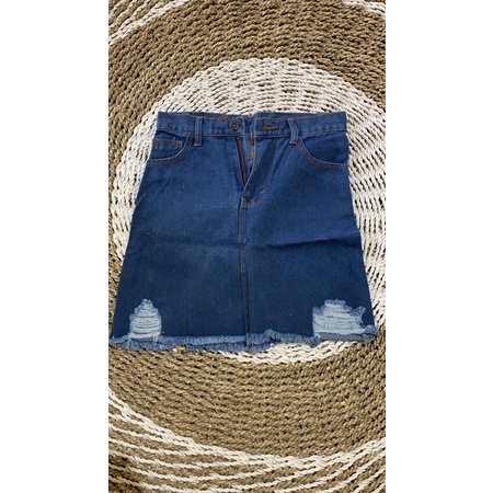 rok jeans sobek pendek wanita // by pm.shopy31