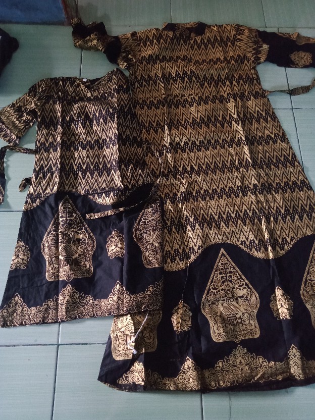 Bisa Pisah Batik Couple Keluarga Sania Ruffle Ori Ndoro Jowi Termurah Wayang Prodo