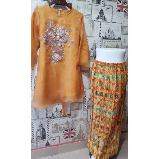 Set kondangan organza plisket