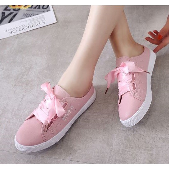 Sneakers Mules Wanita Kekinian Import