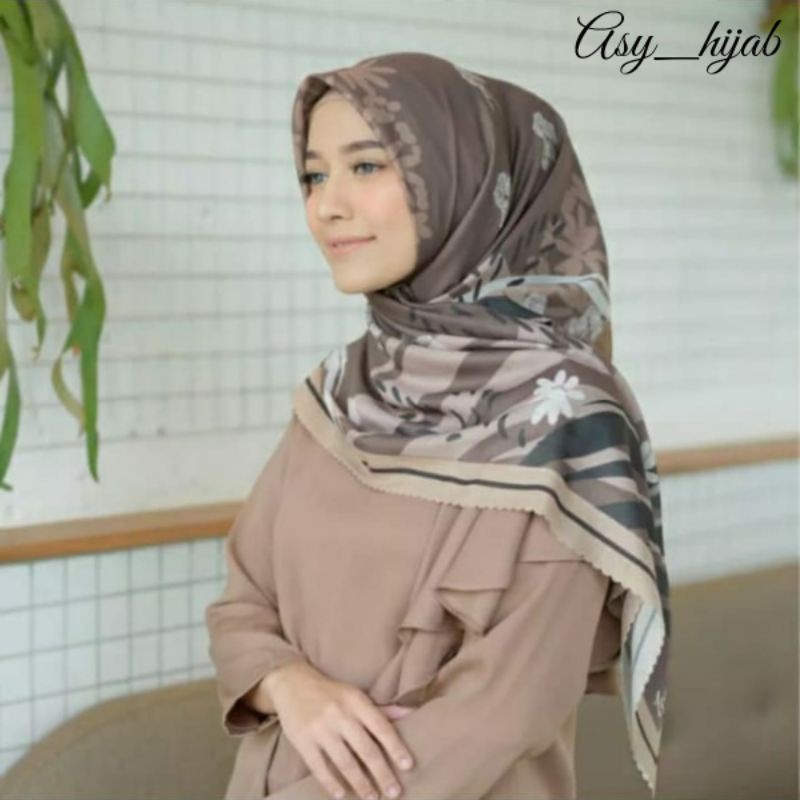 hijab segi empat deenay kw motif terbaru