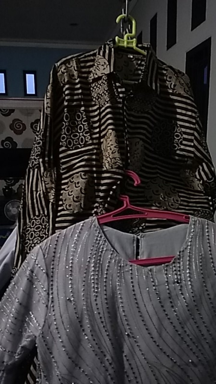 Maura Couple - Sania Ruffle Batik Couple