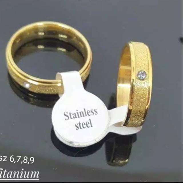 Cincin titanium ori, tidak luntur,awet,tahan lama