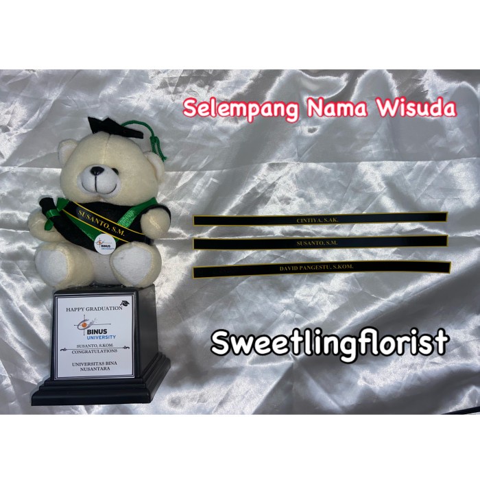 Selempang nama boneka wisuda (hanya Selempang tanpa boneka)