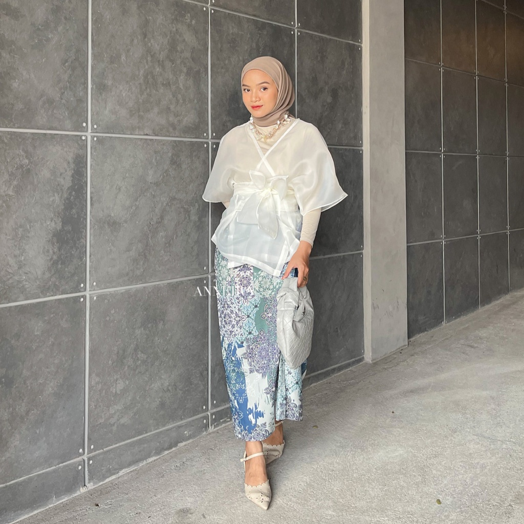 ROK SERUT BATIK LYRA (1 ROK JADI 3 LOOK)