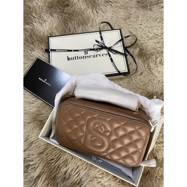 yura bag buttonscarves mocca