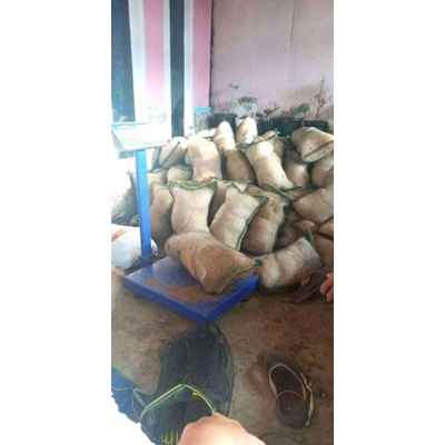 jaring nelayan bekas