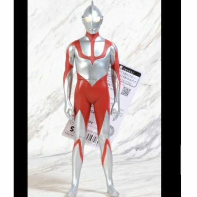 FIGUR ULTRAMAN SHIN 23CM 69876