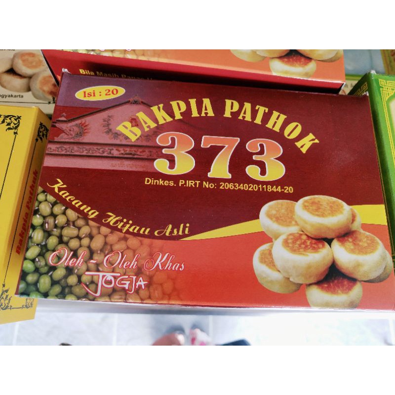 

Bakpia Pathok Premium 373 isi 20pcs