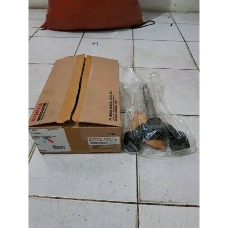 segitiga bawah jupiter mx new 135 original yamaha