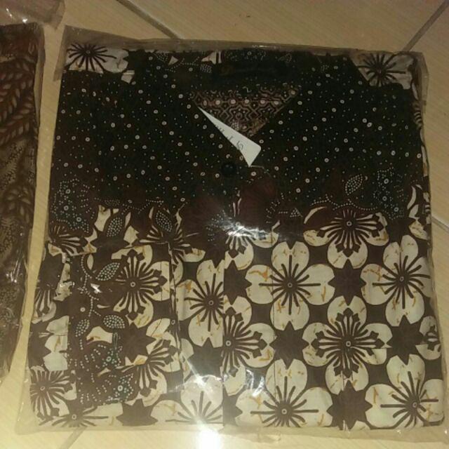 Kemeja Batik Lengan Panjang Danabrata Motif Kembang Melati Kode 044 Lengan Panjang M L Xl Reguler