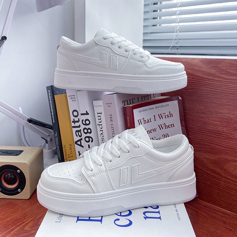 Sepatu Wanita Sneakers Import Sepatu Cewek Tali Trendy Kekinian Terbaru Modis Dipakai Cantik