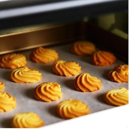 PW-10 Baking Paper Kertas Alas Roti Kertas Panggang Oil Paper Alas Kue Pembungkus Kualitas Premium Non Stick / Anti Lengket Roll Gulungan Ukuran 30cm x 5 Meter &amp; 10 Meter