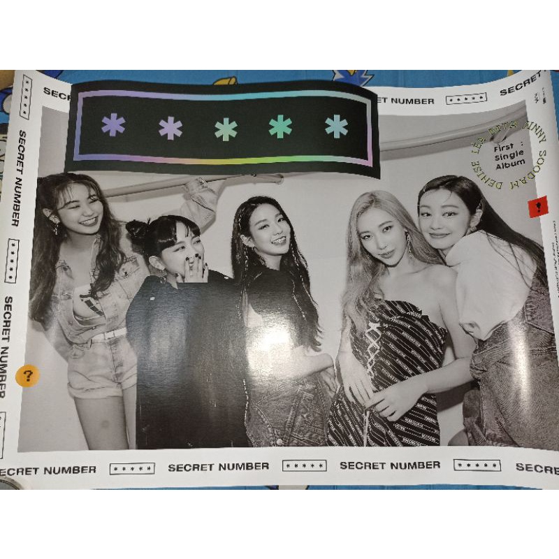 Poster Album Who Dis - Secret Number