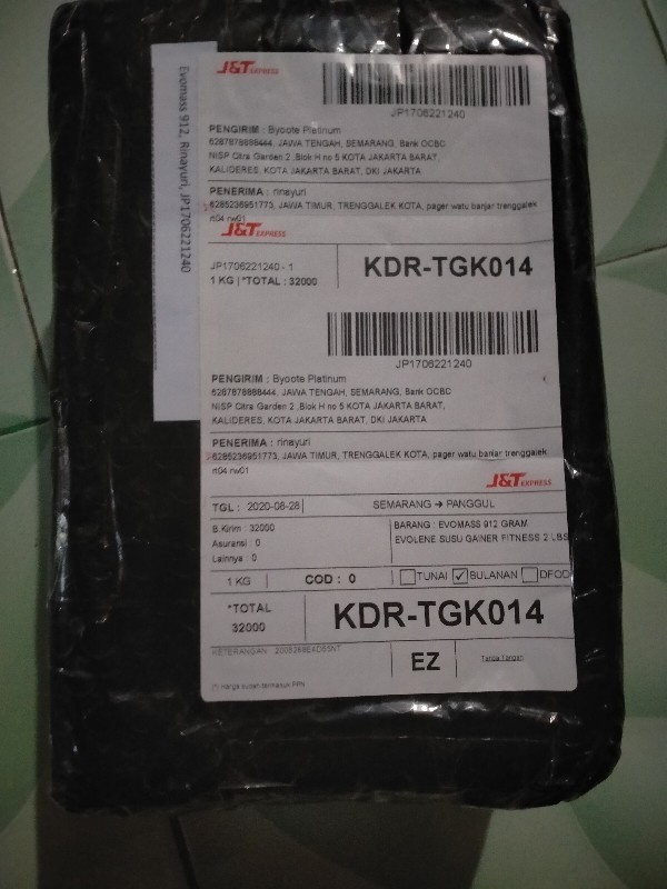 Gancii Bentuukk Motor Vespa Warna-warni Gantungan Kuncii