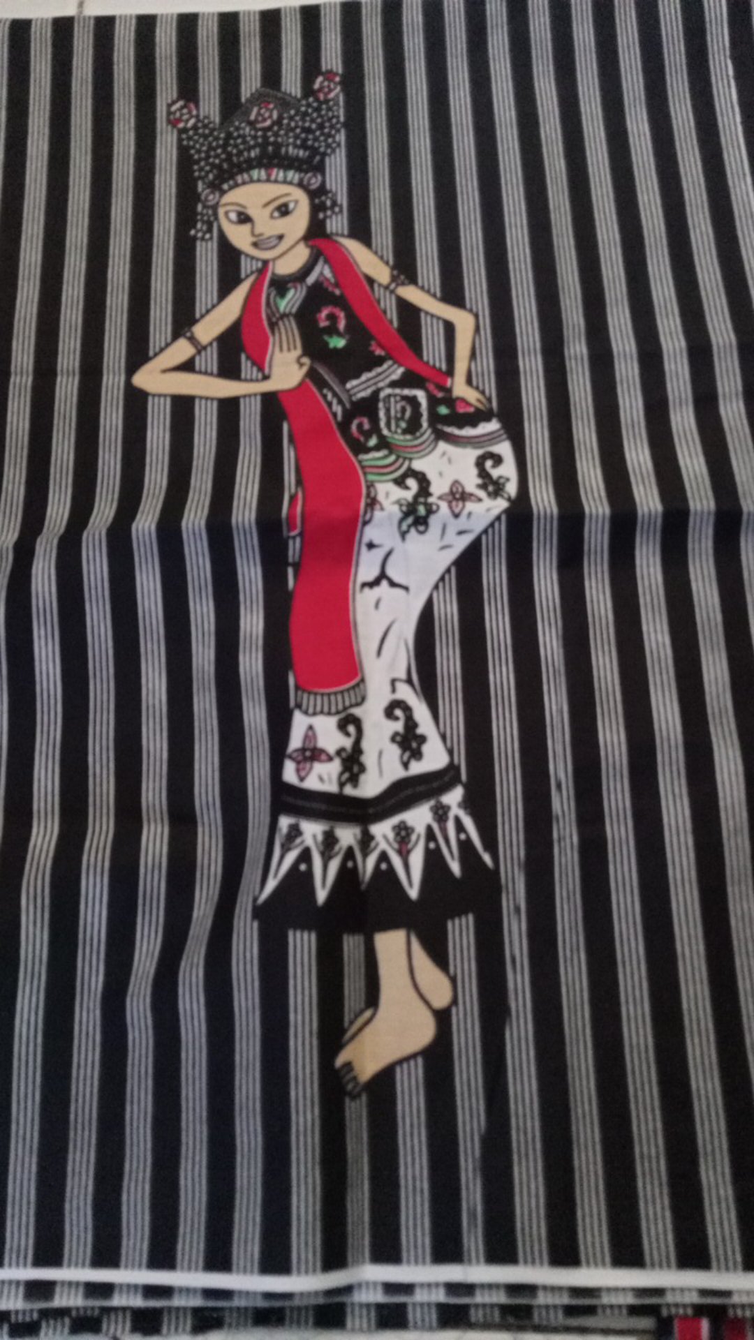 Kain Batik Solo Karakter Lurik Penari Bali