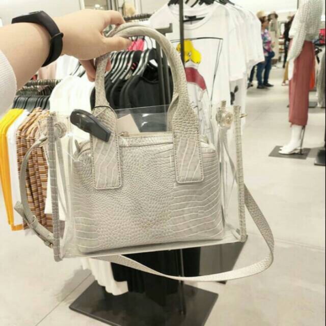 Zara sale vinyl bag