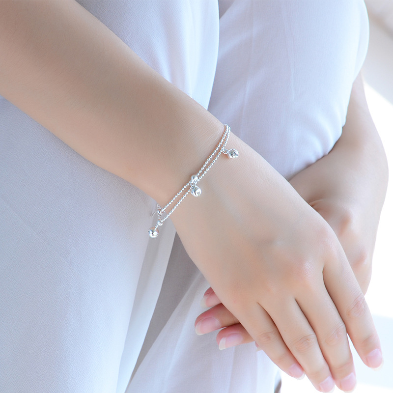 Gelang Tangan Silver Aksen Lonceng Ala Korea Untuk Wanita