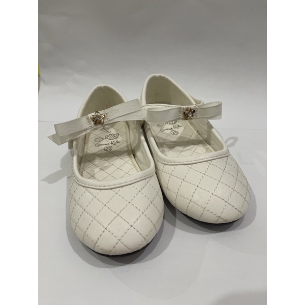 (PRE-LOVED) Avenue Kids Flat Shoes Size 28/US 11