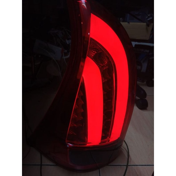 Sepasang Stoplamp All New Avanza Led Warna Red