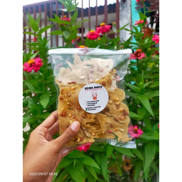 

peyek kacang tanah