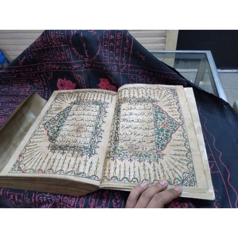 Al Qur'an tulisan tangan asli 30juz