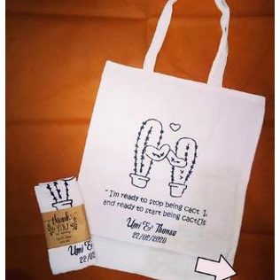 

Tas Souvenir Pernikahan Custom UK 30 X 35 Tanpa packing