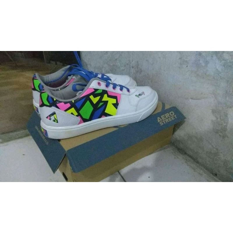 aerostreet volt limited series