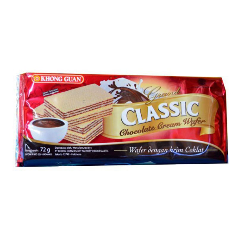 

Wafer Khong guan grand classic chocolate cream wafer (72gr) cemilan murah dan enak