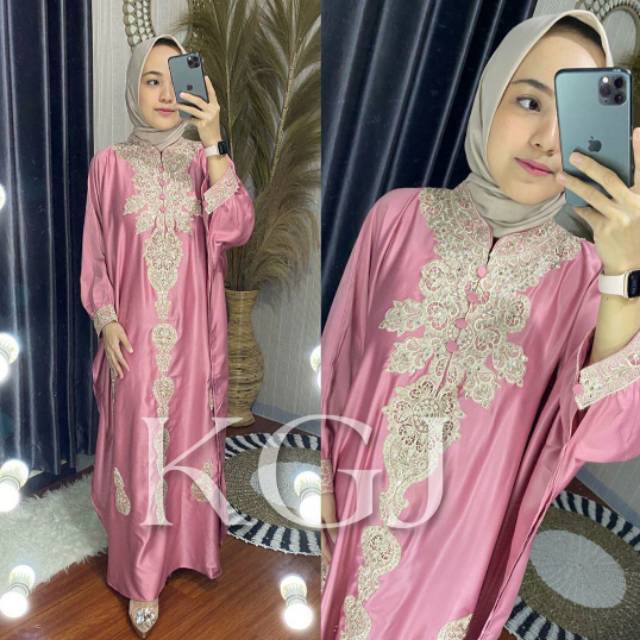 Fashion Muslim Wanita | Gamis Kaftan Rosela Terbaru Mewah Untuk Pesta Bordir