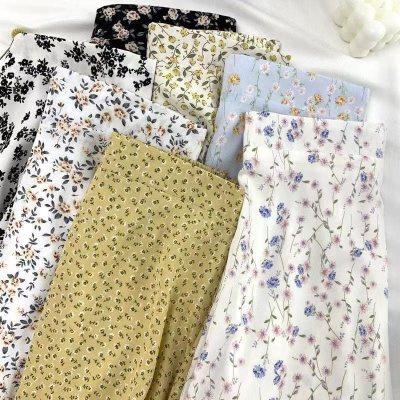 FLORAL SKIRT JUMBO Muat BB 40-90 Kg / A-line  Skirt / ROK BUNGA / ROK MOTIF BUNGA / ROK DAILY KOREAN STYLE / DAISY FLORAL VINTAGE SKIRT / LONG SKIRT / VINTAGE SKIRT / SAKURA PATTERN