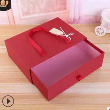 

BAYAR COD gift box merah / red / HAMPERS HADIAH NATAL IMLEK hard box PROMO Kode 58