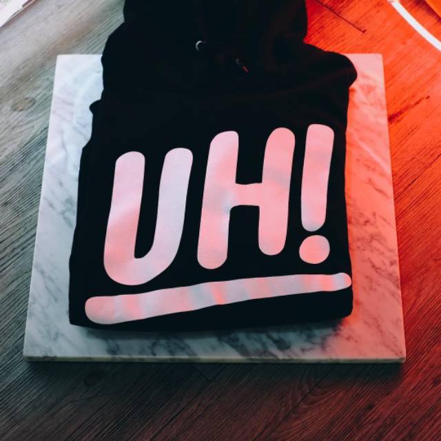 SWEATER HOODIE UNITED HART (UH!)