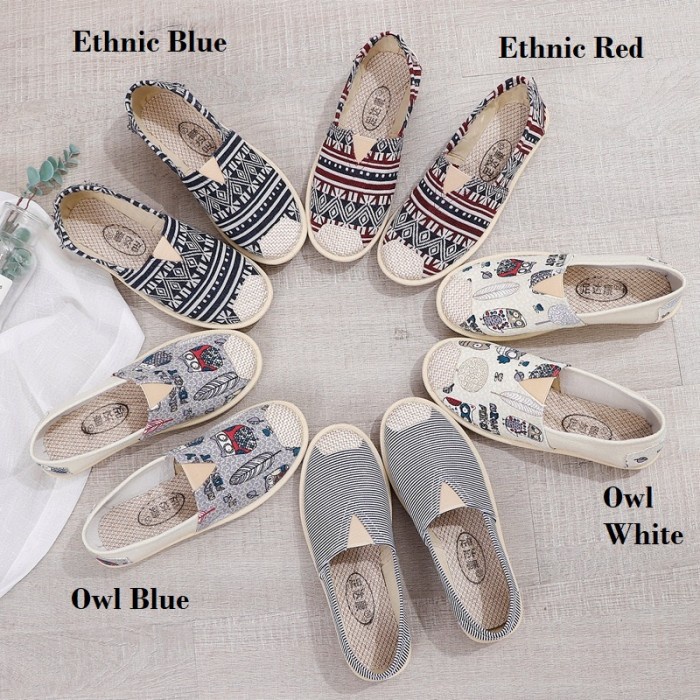 LPS Sepatu Flat Wanita Sneakers Canvas Joging Sneaker Kanvas Slip On Blue Jean Cewek Perempuan Lari Olah Raga Formal Shoes Sniker Sport Nyaman Putih Olahraga Karet Elastis Import Converse Pria Cowok Laki Laki Sekolah Kerja Casual Murah Keren Sepatu Kasual-2