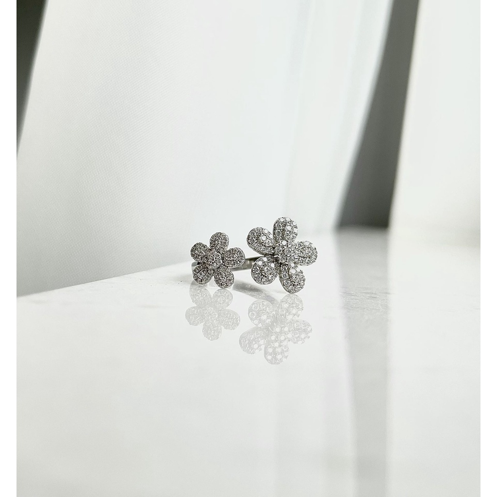 Anting Bentuk Bunga Aster Bahan Stainless Steel Untuk Hadiah