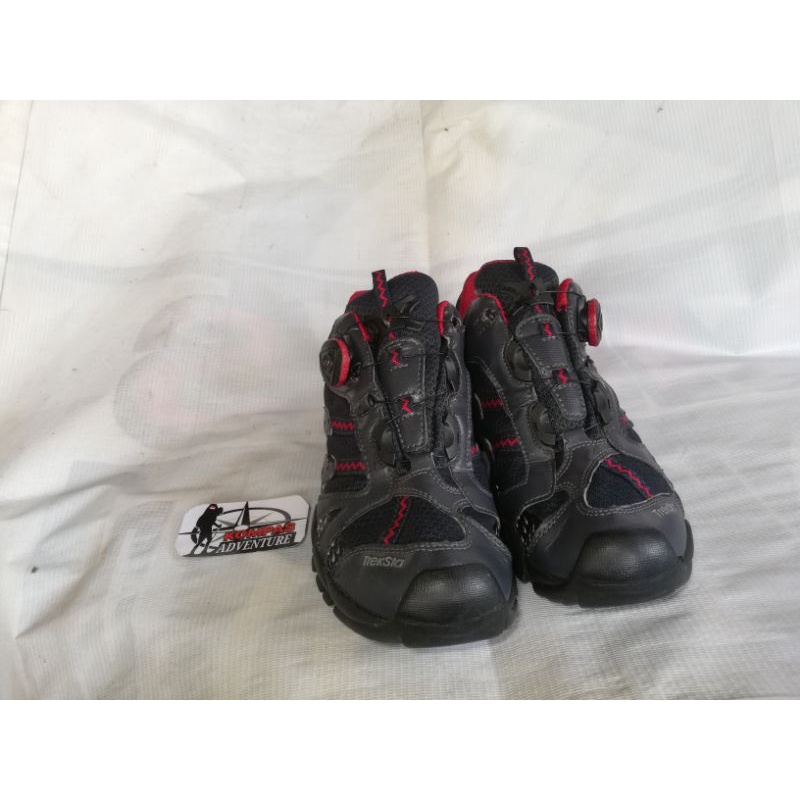 sepatu gunung treksta trail runing BOA SYSTEM second