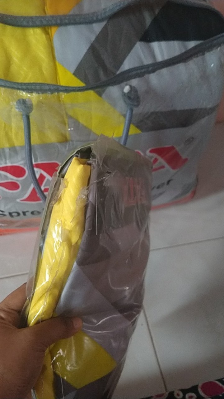 Gunakan Anteraja 2 Kg Bedcover Fata Zoya 160x200