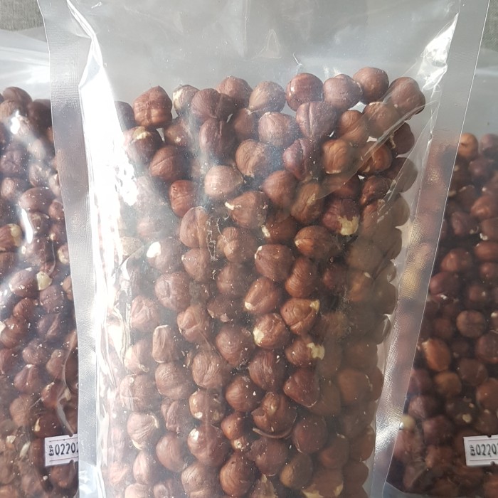 

Kacang Hazelnut 500gr/ Hazelnut