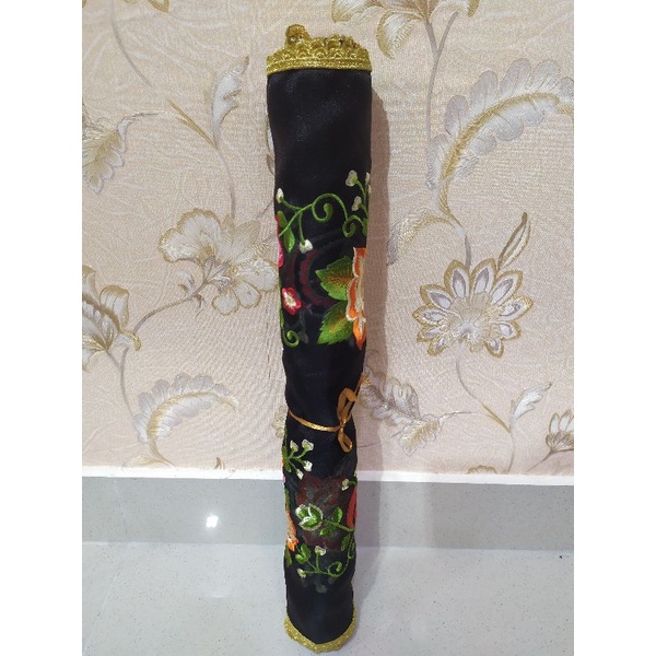 Selendang koto gadang-Hitam