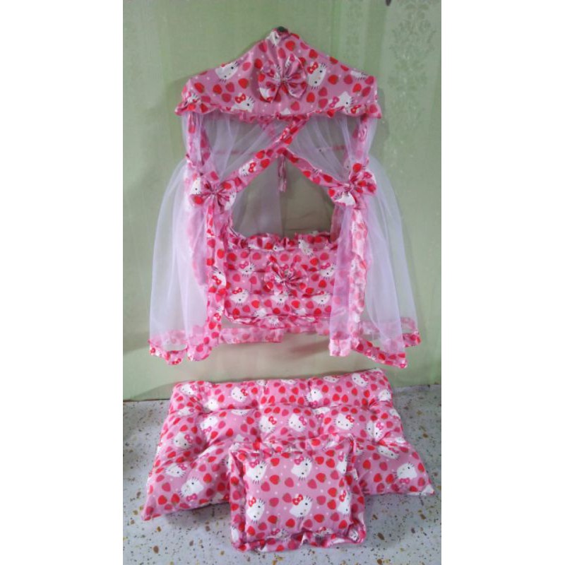 KAIN AYUNAN HELLO KITTY STRAWBERRY SET 4