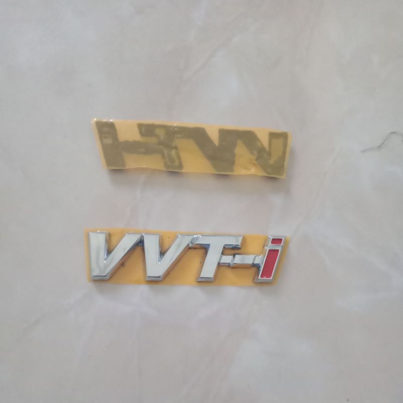 EMBLEM TULISAN VVT-I BESAR Fortuner innova CROM 9.5CM X 2.3CM